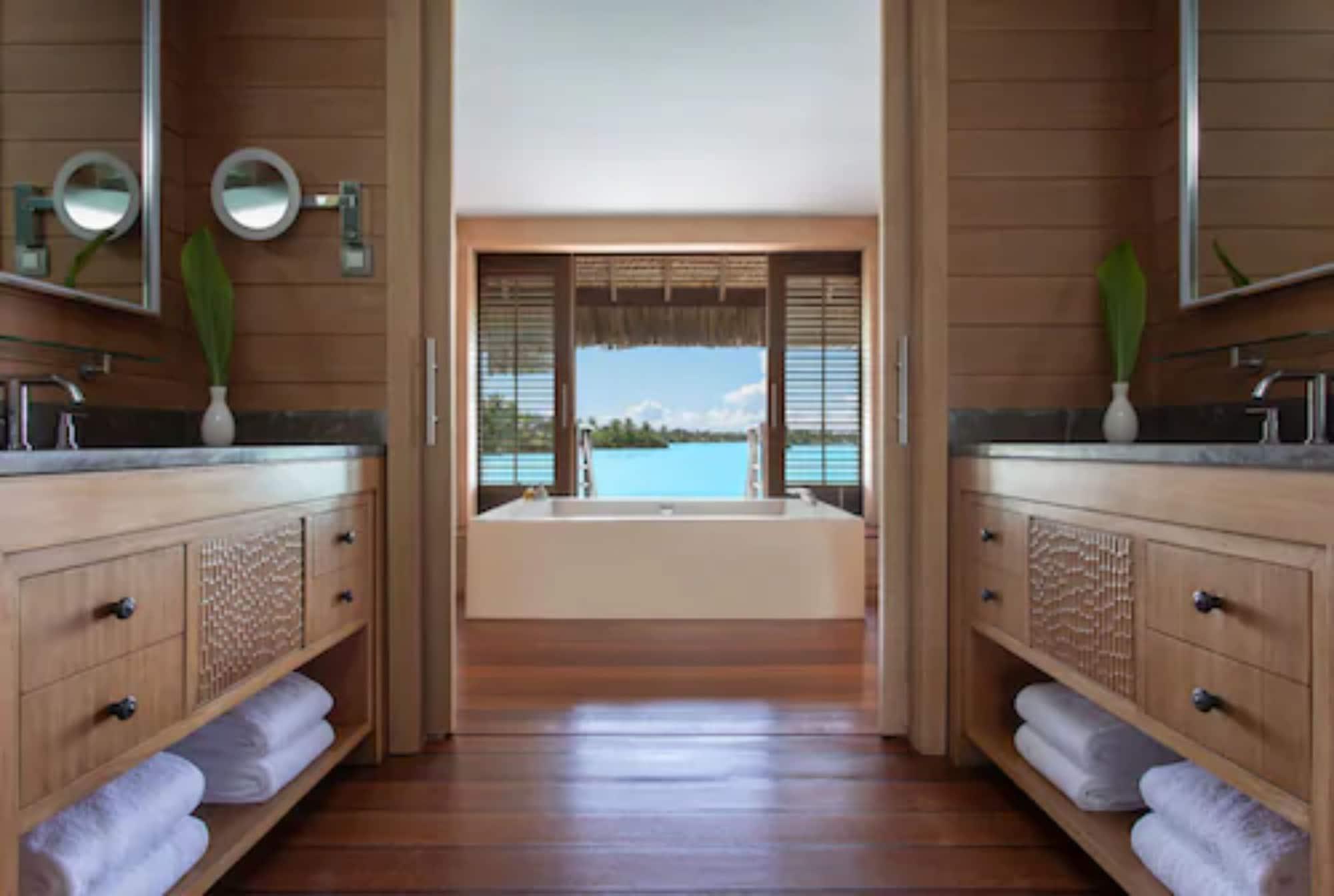 Four Seasons Resort Bora Bora Exterior foto